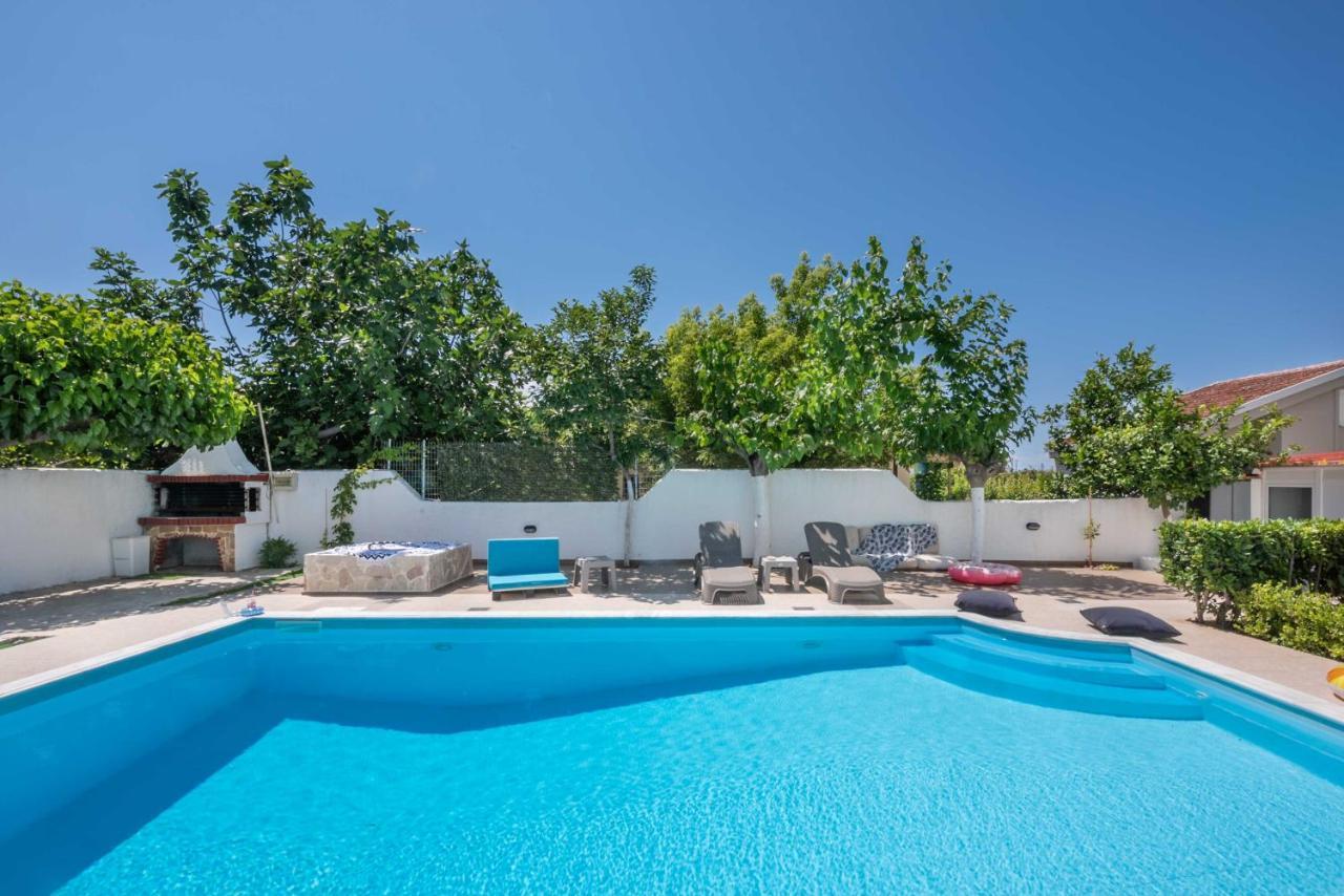 Thiseos Georgia'S Private Paradise Lechaio Exterior photo